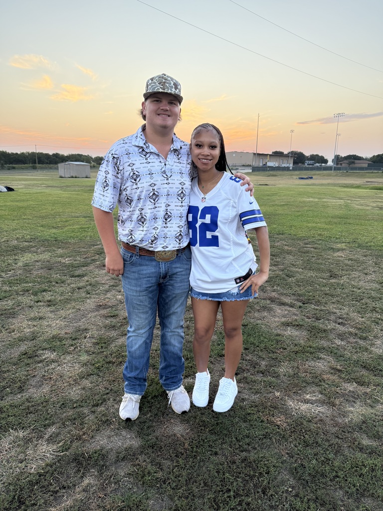 Crossroads seniors at senior sunrise.