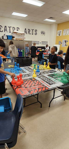 Students playing giant Sorry