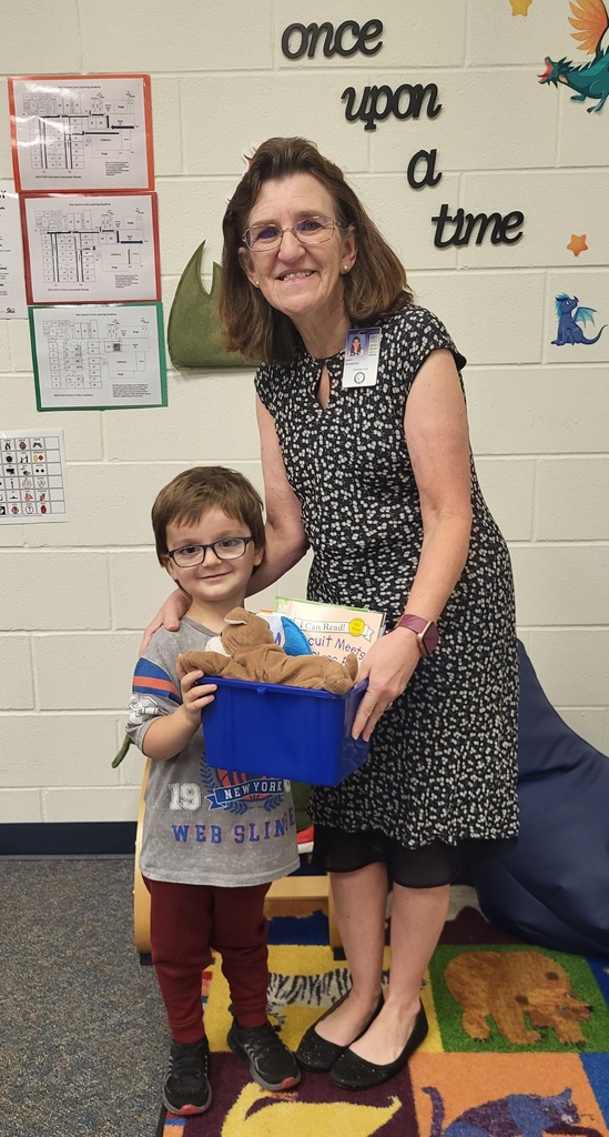Oliver Stahler Book Fair Bucket Winner
