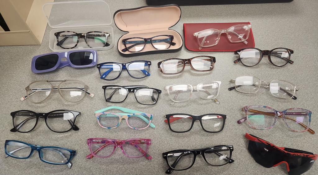 Photo of lost glasses