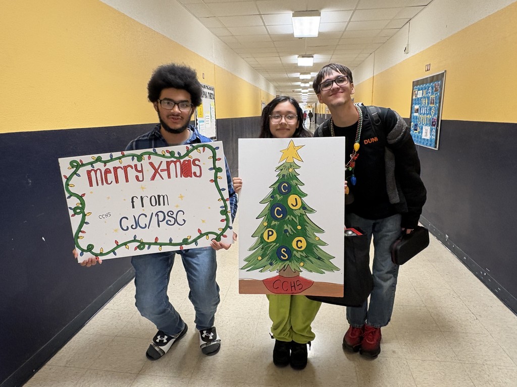 Copperas Cove High School hallways decorated for Christimas.