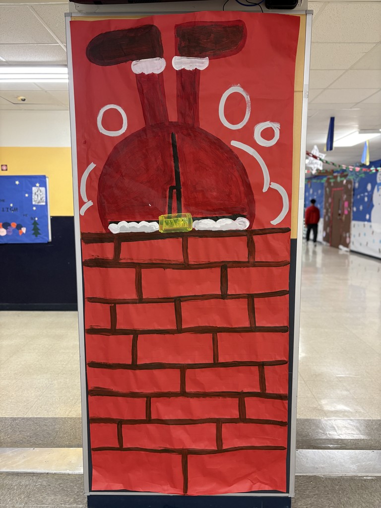 Copperas Cove High School hallways decorated for Christimas.