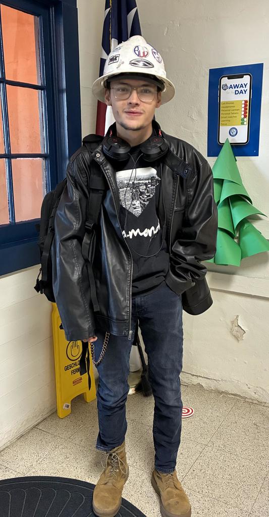 Holiday Hat Day Pictures.