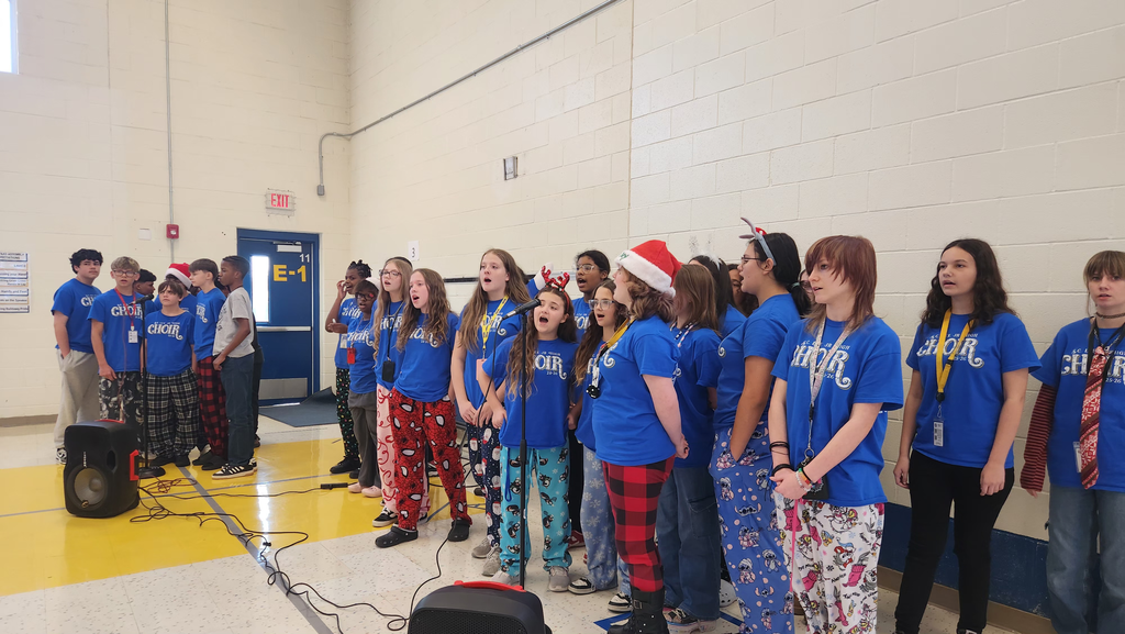 SC Lee Choir performs in Halstead gym
