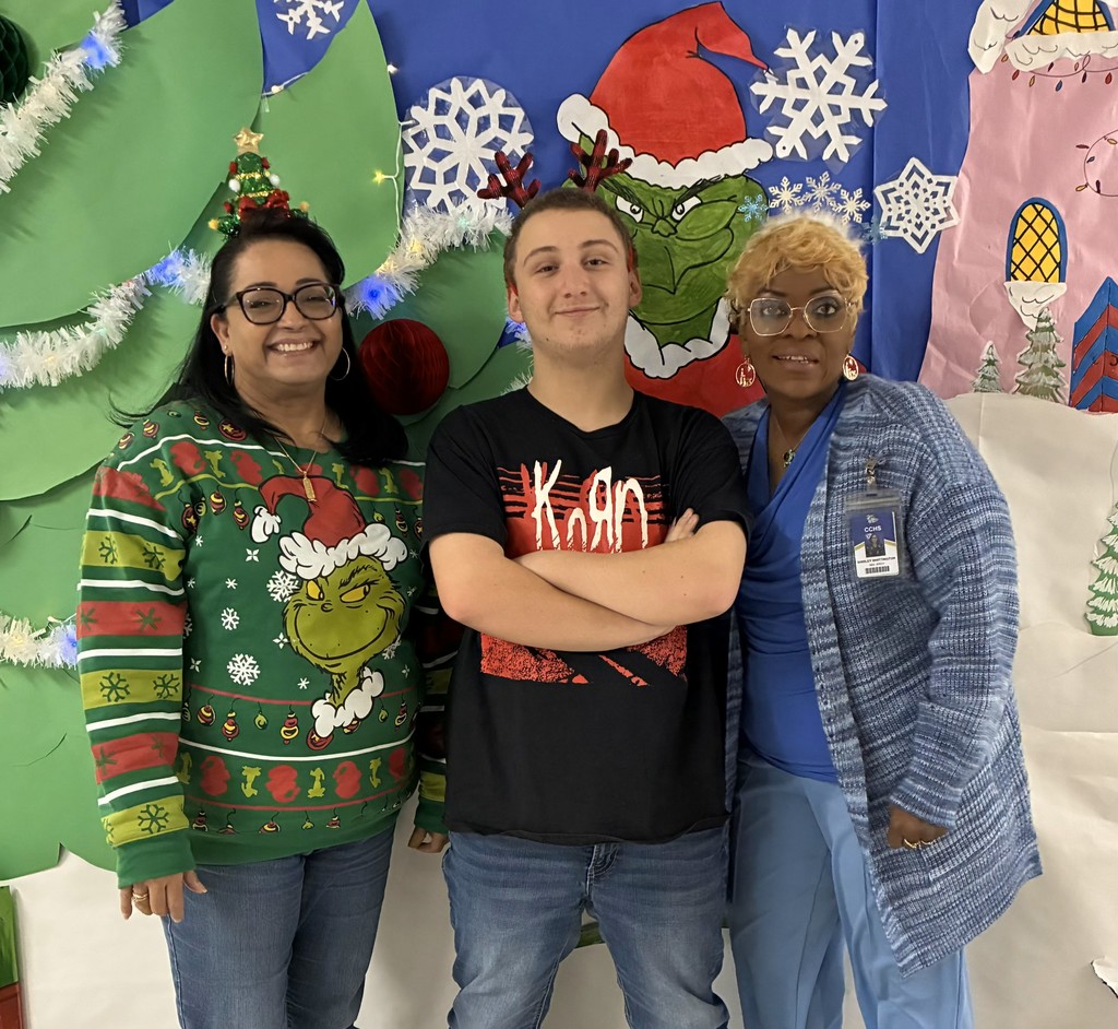 Students and Staff showing their Tree toppers