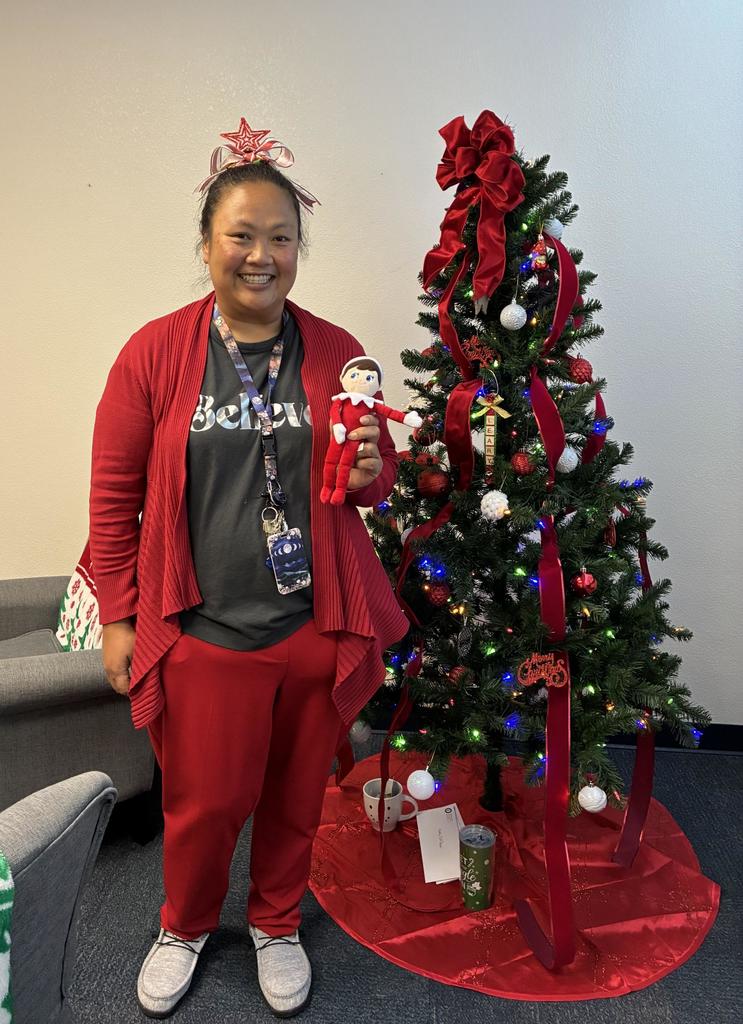 Ms Garner caught both naughty elves