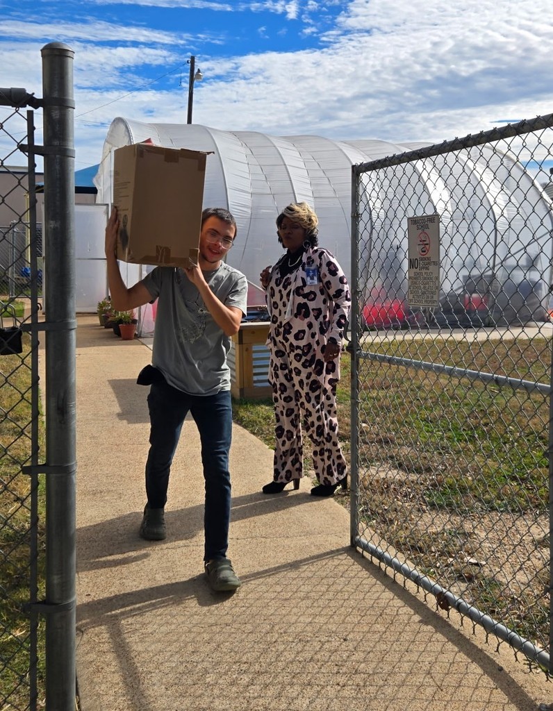 Crossroads Environmental Ambassadors