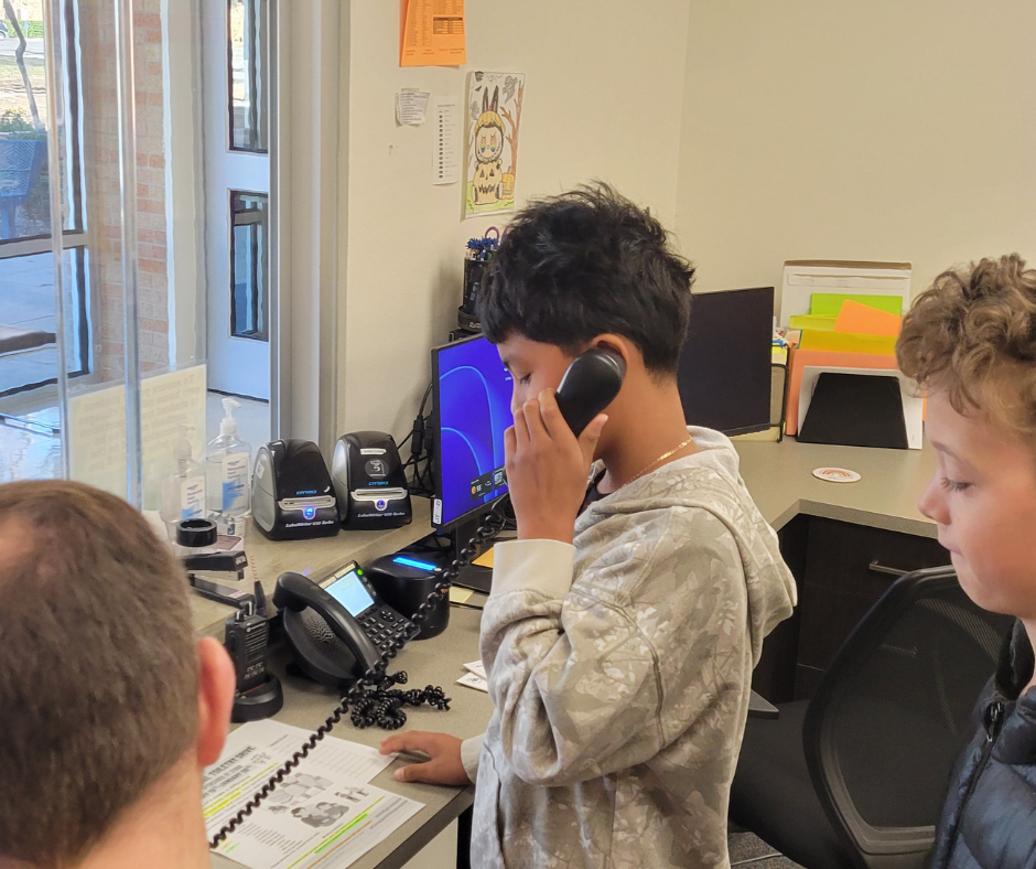 Members of STUCO read out morning announcments