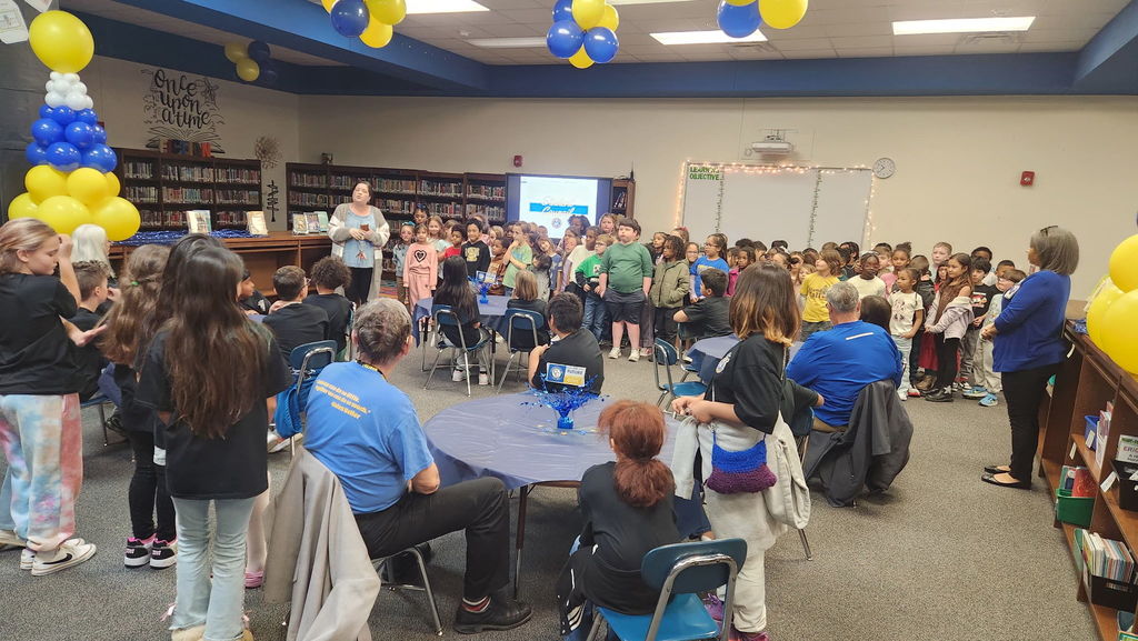 First grade put on music performance for school board members