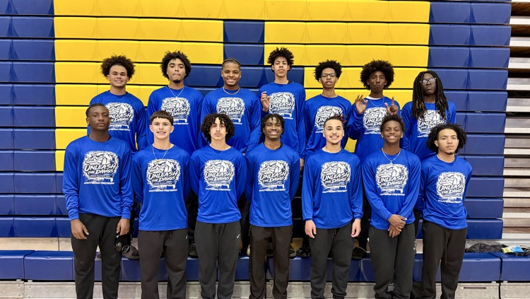 boys basketball team