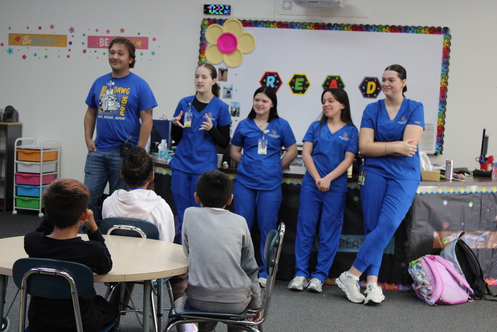 Student Health presenters speak to students