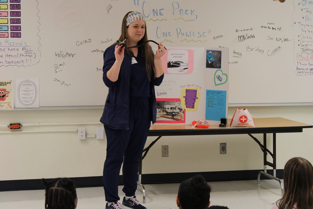 Nurse explains tools used to students