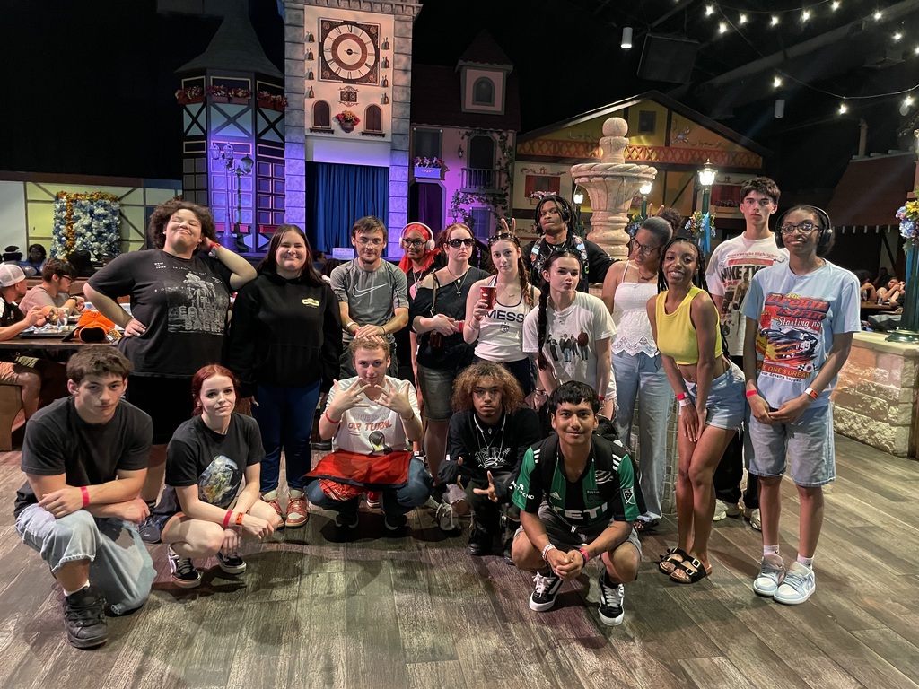 Crossroads Seniors at Six Flags May 19