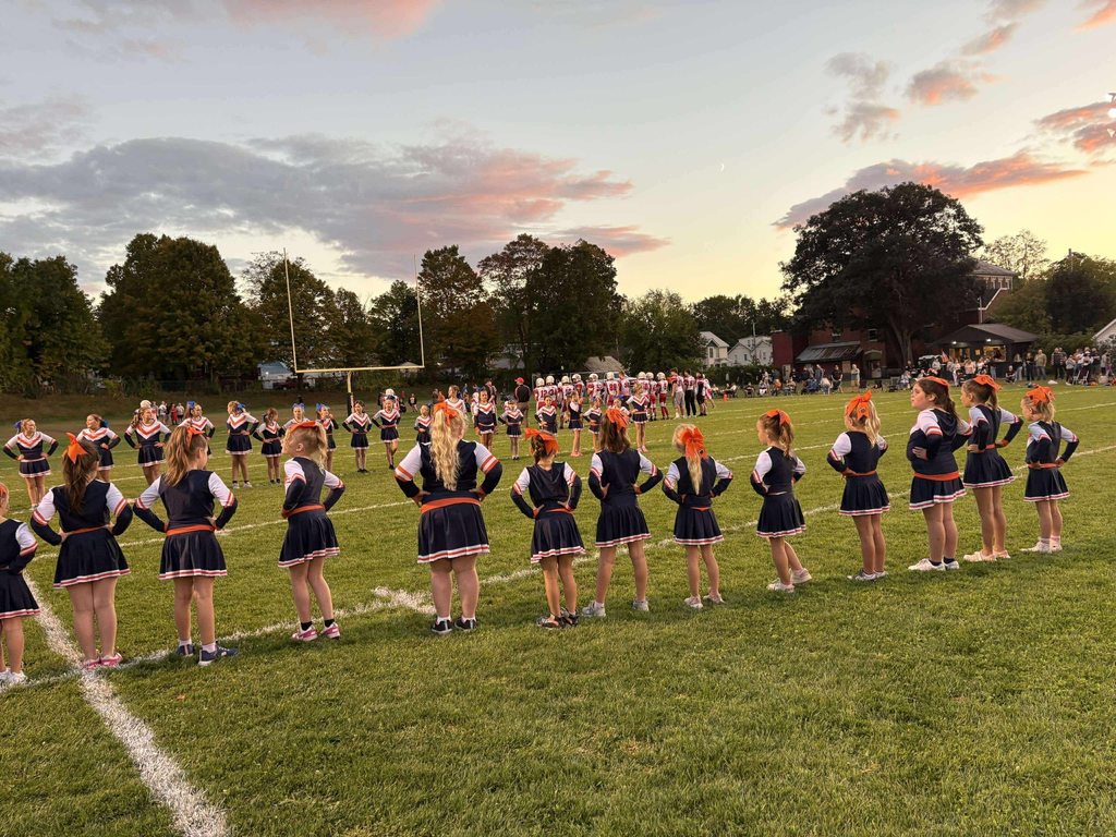 Homecoming football  3