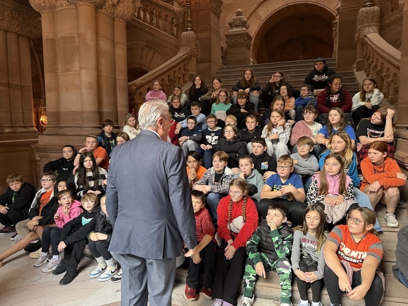 grade 6 visits the capitol 5