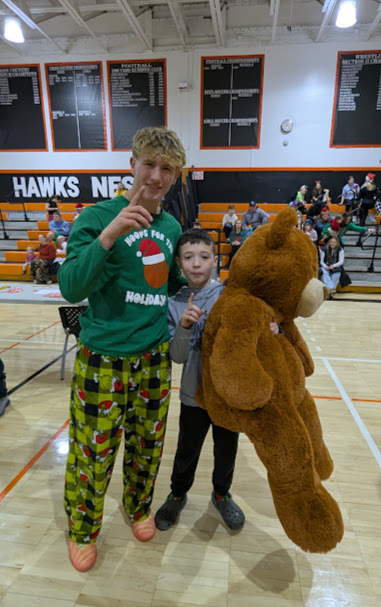 Hoops for the Holidays 9