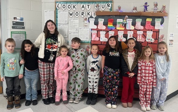 Holiday Spirit Week 1