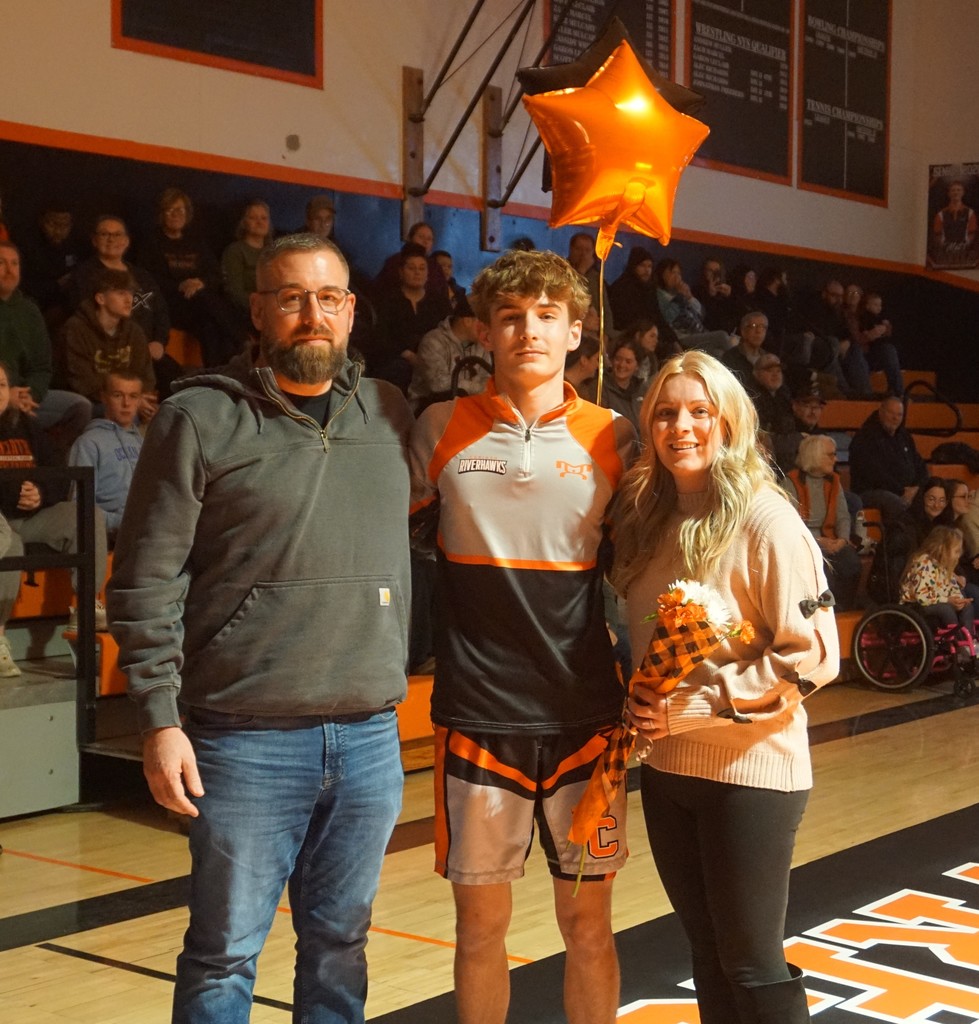 Senior Wrestler Aiden Schurr