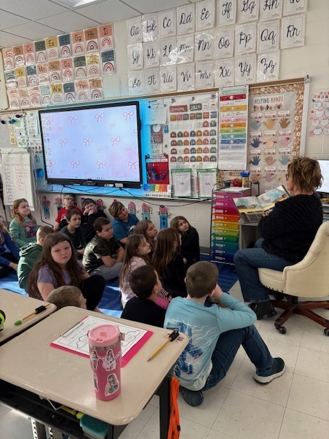 Mystery Reader Mrs. Lorraine Tefft