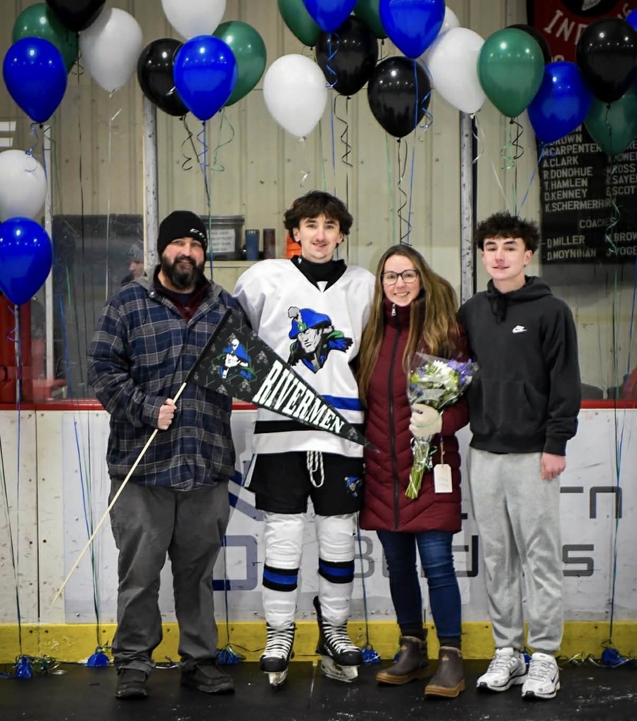 Dylan Halliday and family