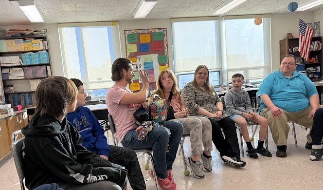 Circles at CMS with Sweethearts and Heroes