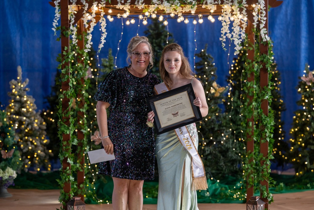 Junior of the Year: Alexa Harrington 