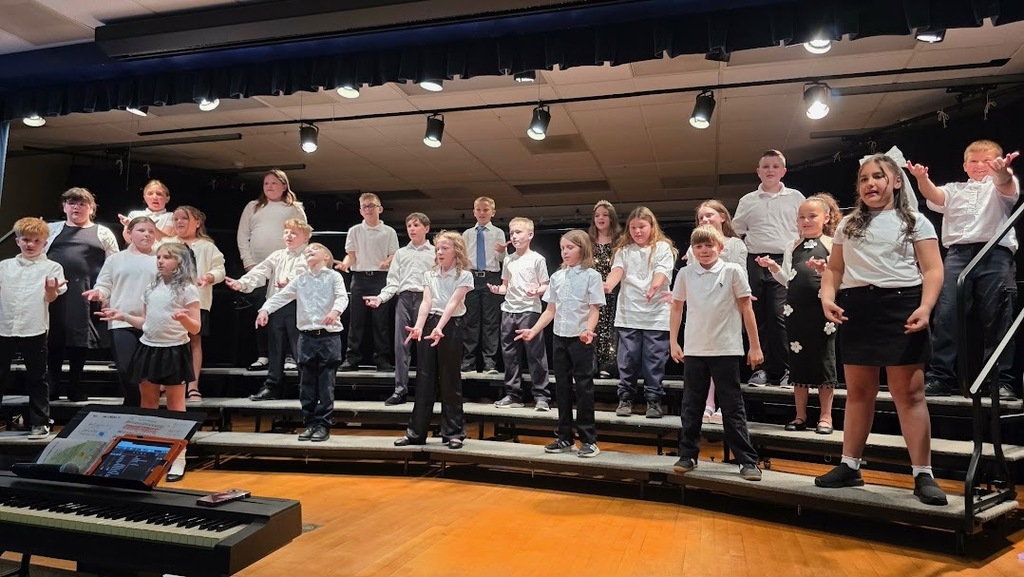 CES Spring Concert 6