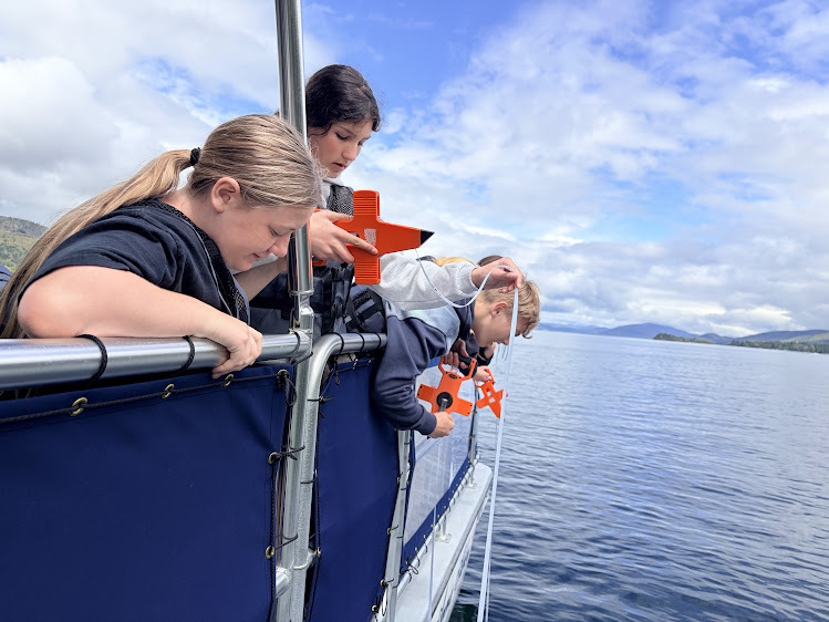 Floating Classroom 10