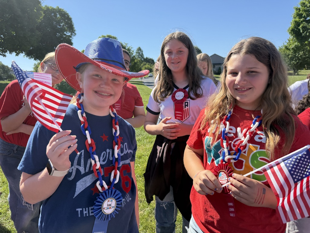 Students pose for a photo before the parade