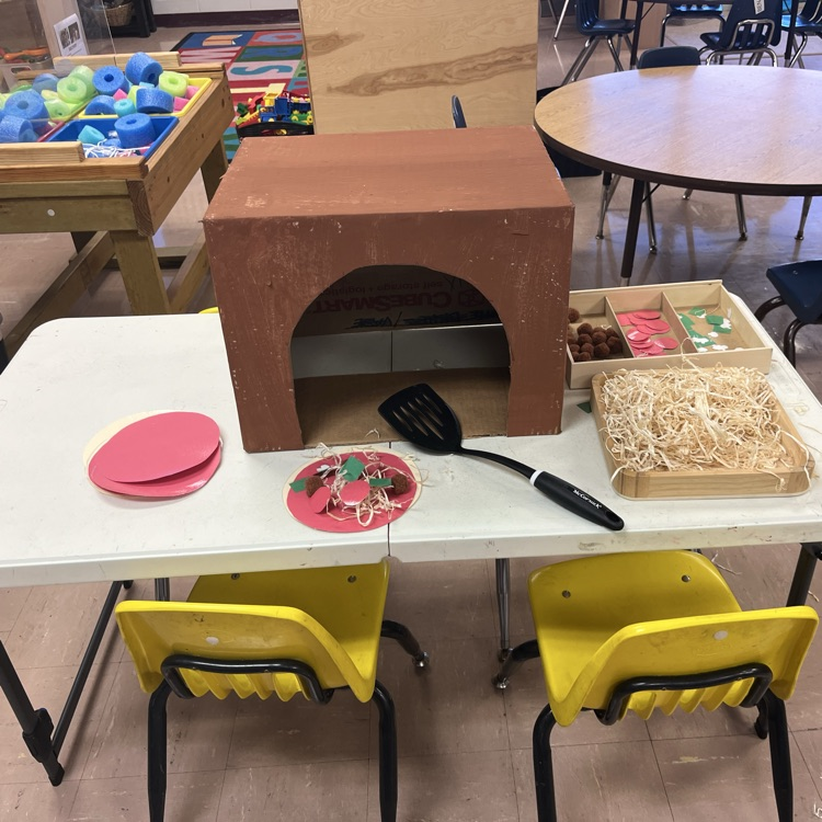 P is for pizza week in PreK 3!