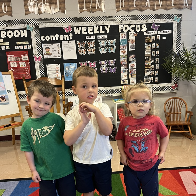 The preschoolers created the Italian flag in honor of our new Saints!