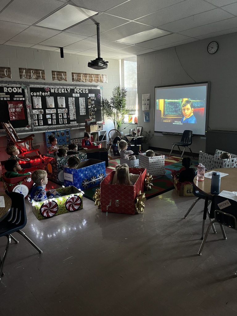 PreK 3  loved  Polar Ecpress Day!