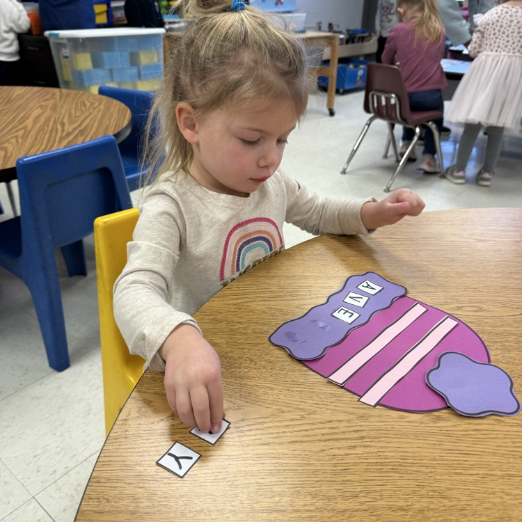 making winter name hats