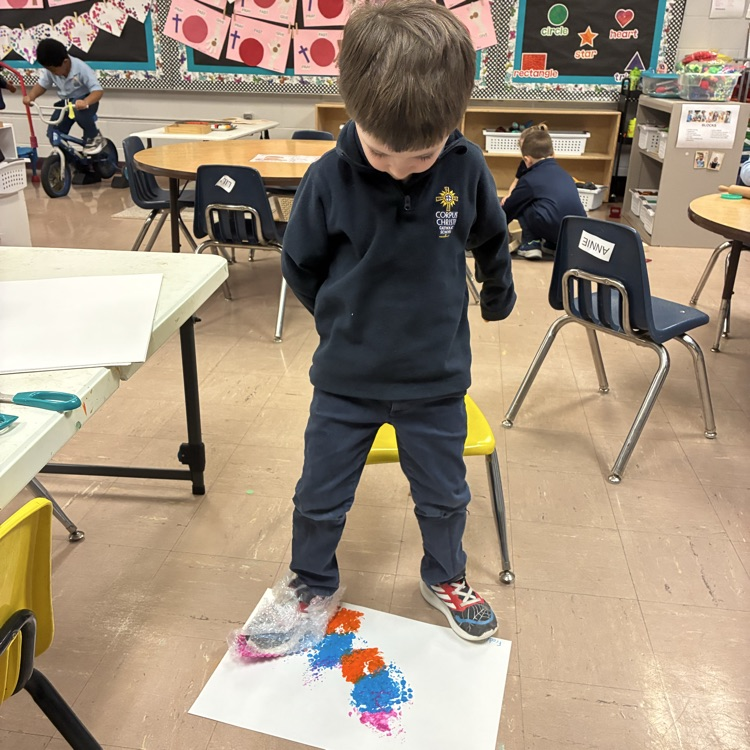 PreK had fun bubble wrap painting this week!