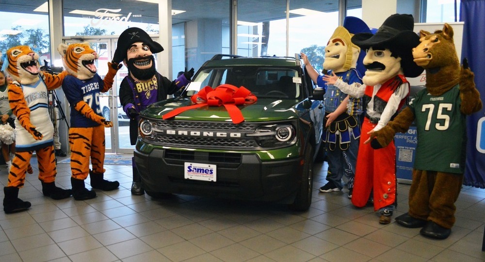 Mascots with the new Ford Bronco