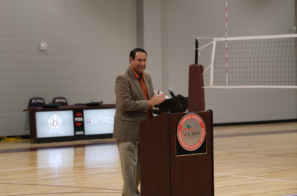 25-26 DRISCOLL RIBBON CUTTING CEREMONY-NEW GYM-8 (1)
