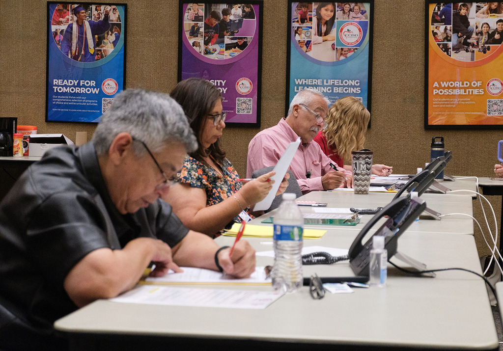 2025-2026 KEYS PHONE BANK (8)