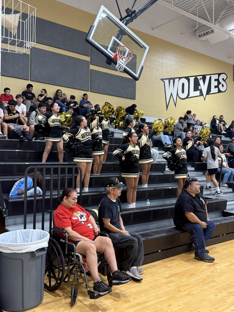 Wolf Pack fans