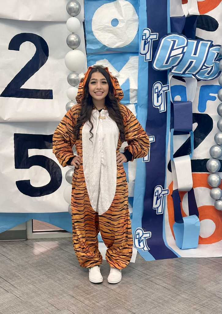 picture of student dressed like a tiger