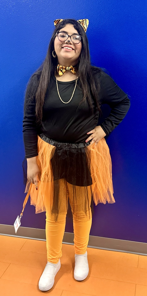 picture of student dressed like a tiger