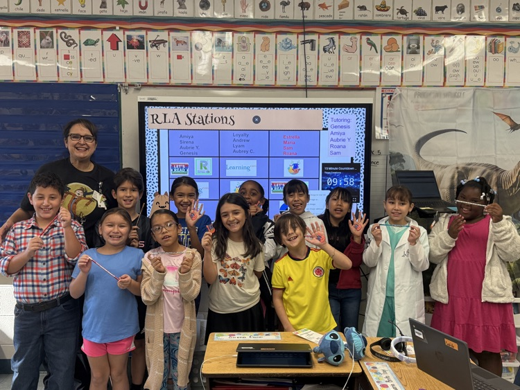 Ms. Castillos class perfect attendance today 
