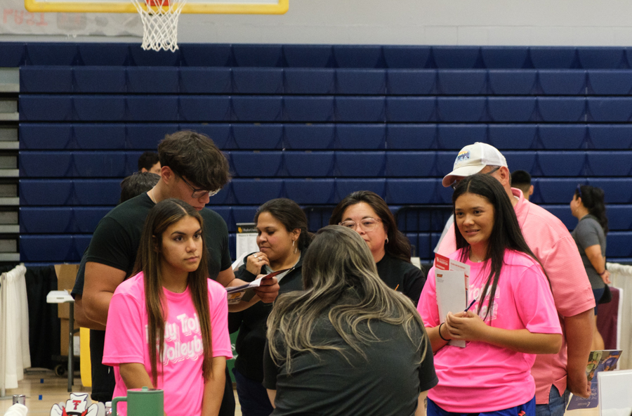 25-26 COLLEGE NIGHT-54-2