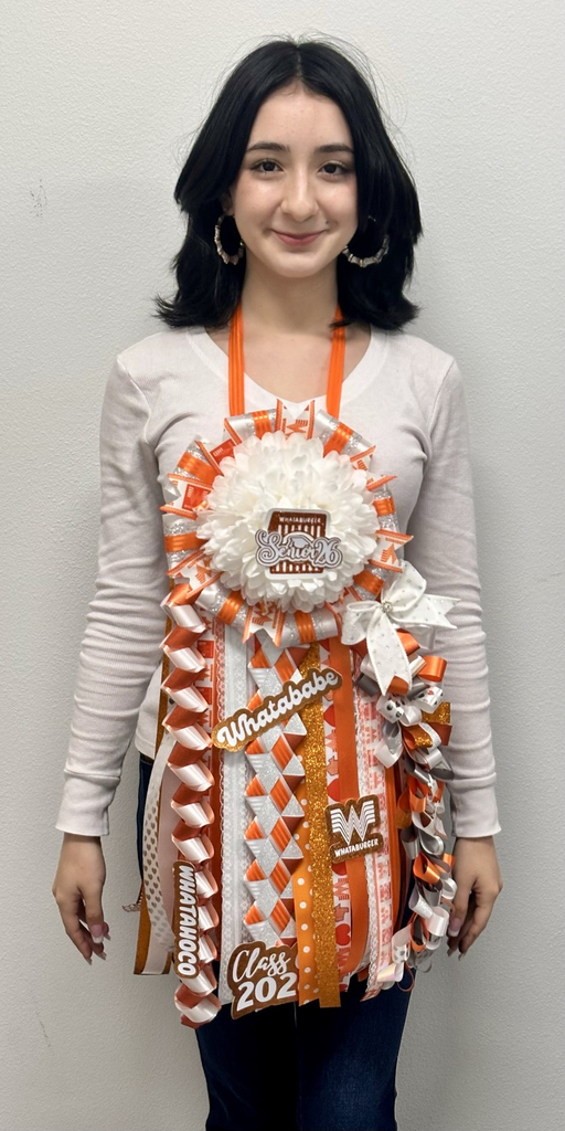 picture of student wearing a mum