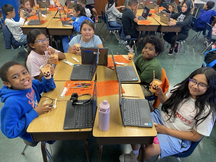 Halloween floats 🎃