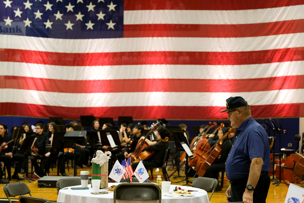 25-26 Veterans Day @ VMHS-14