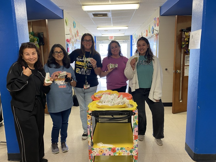 🥒 Happy National Pickle Day! 💚 We celebrated today with a little crunch! A huge thank you to our awesome Eaglettes for providing the yummy pickles for our staff to enjoy! They were the perfect briny treat! 😋 Hope everyone had a dill-lightful day!