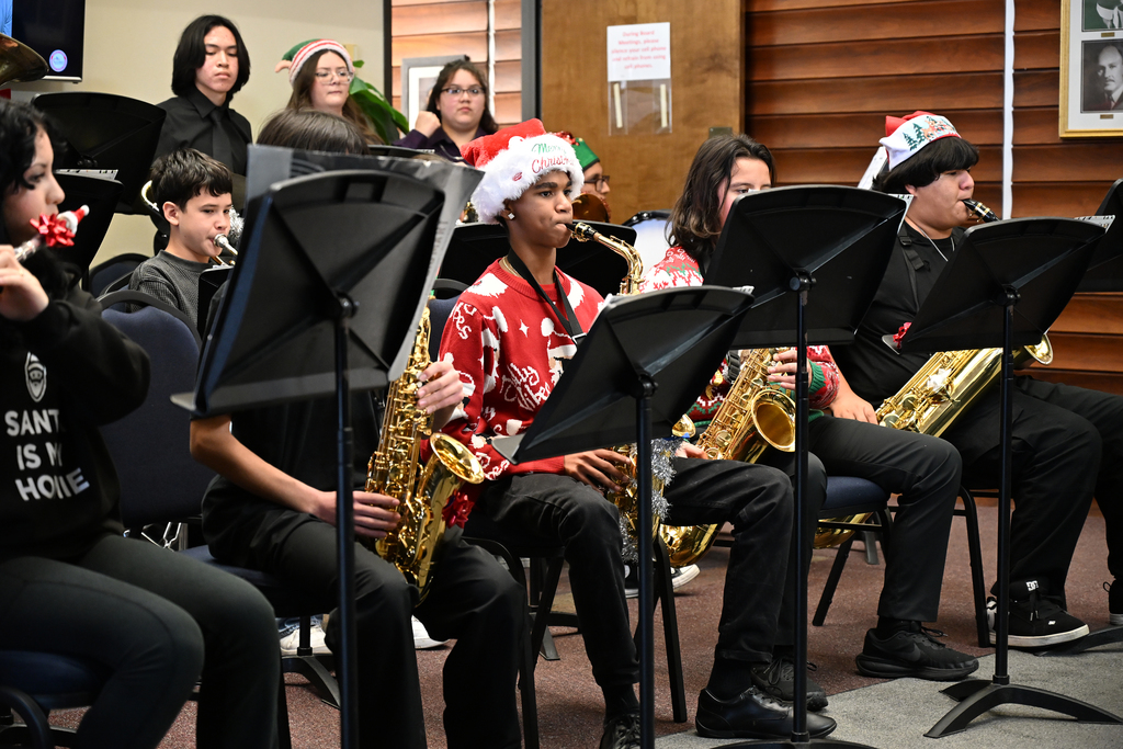 Moody High School Jazz Band (9)