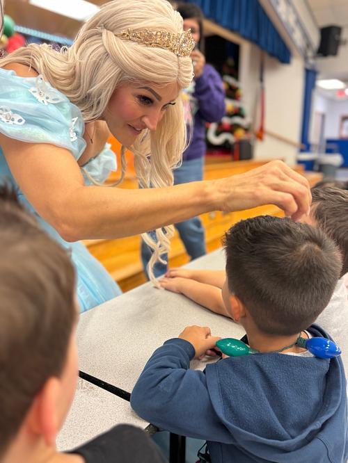 Twinkle the Tooth Fairy shares her magic with Pre-K