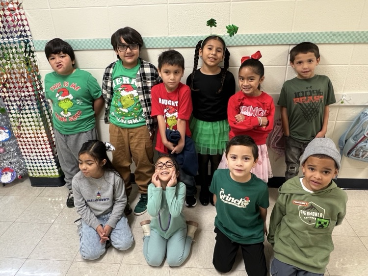 merry days of moore dress up days 