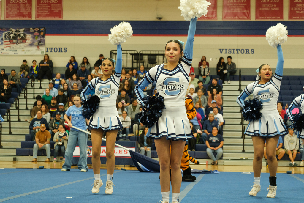 25-26 CHEERLEADING SHOWCASE-2